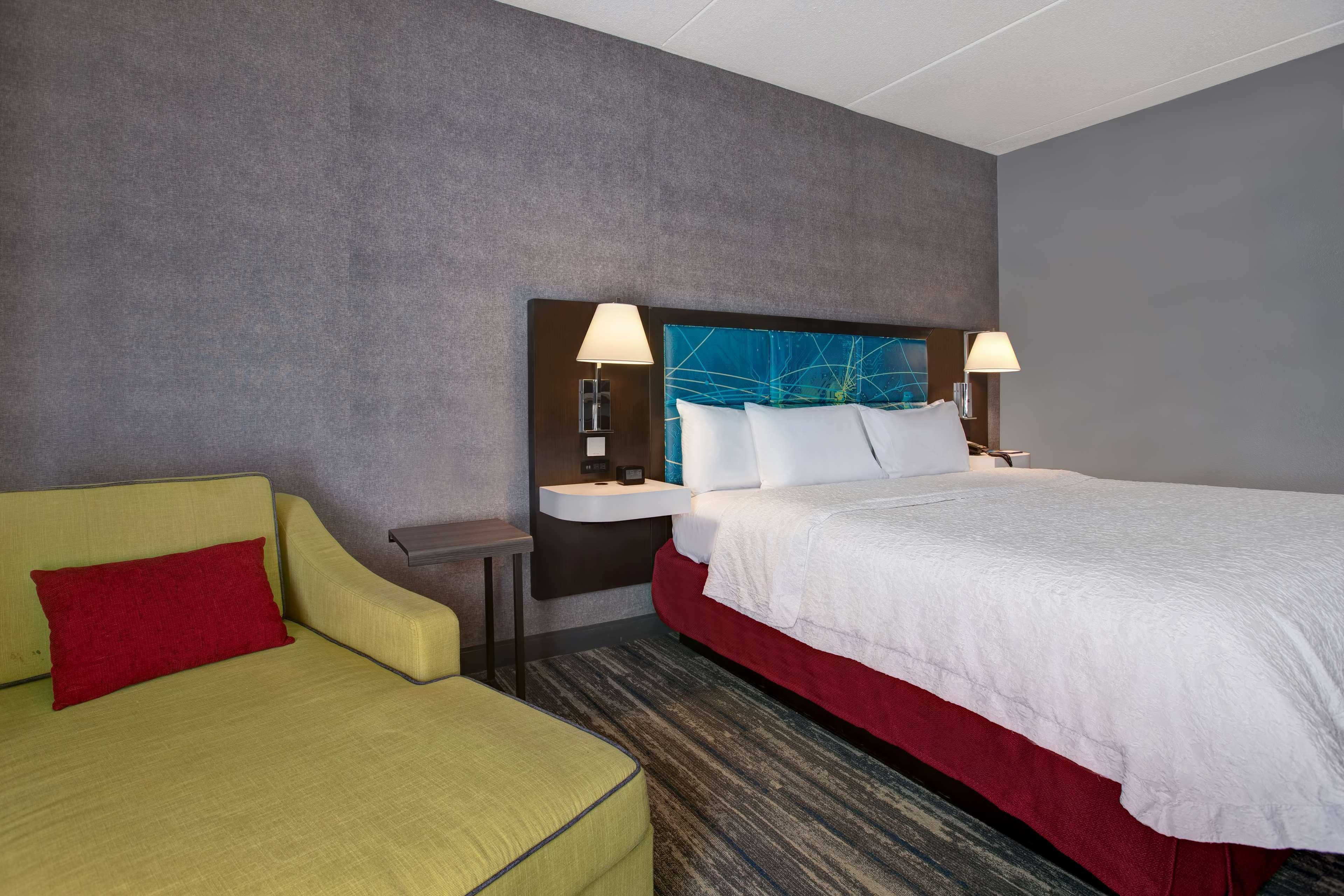 Hampton Inn Олив-Бранч Экстерьер фото