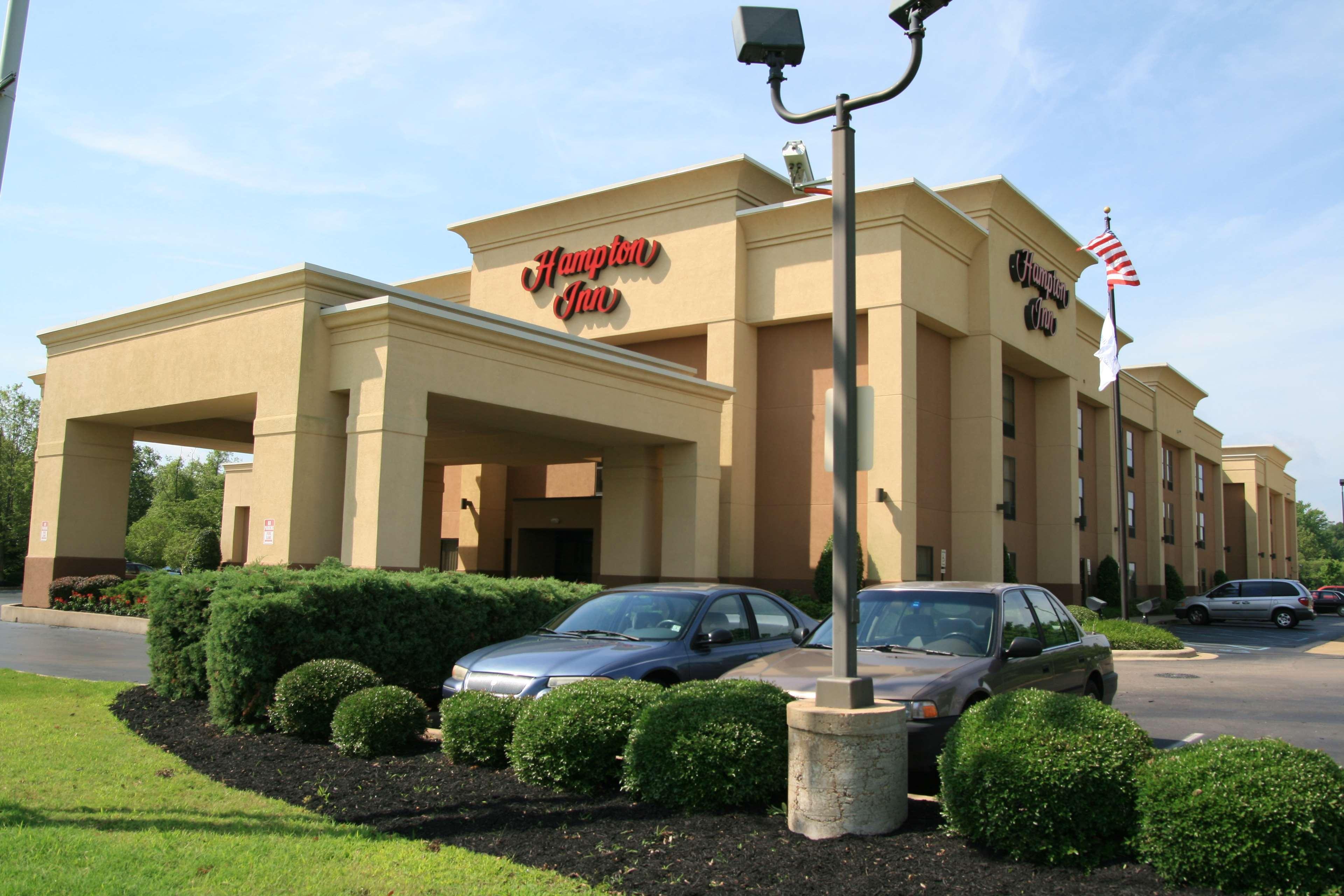 Hampton Inn Олив-Бранч Экстерьер фото