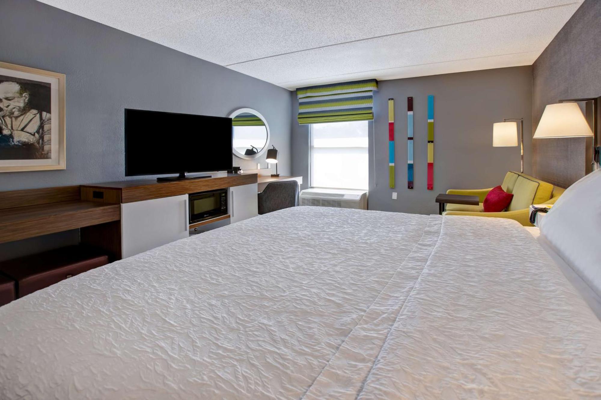 Hampton Inn Олив-Бранч Экстерьер фото