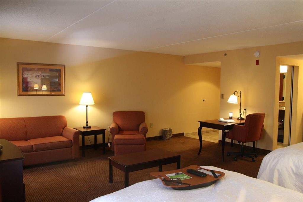 Hampton Inn Олив-Бранч Номер фото
