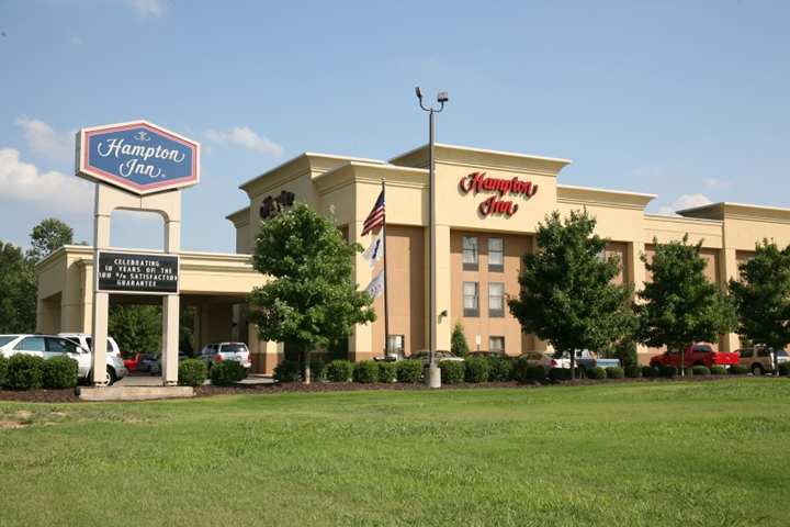 Hampton Inn Олив-Бранч Экстерьер фото